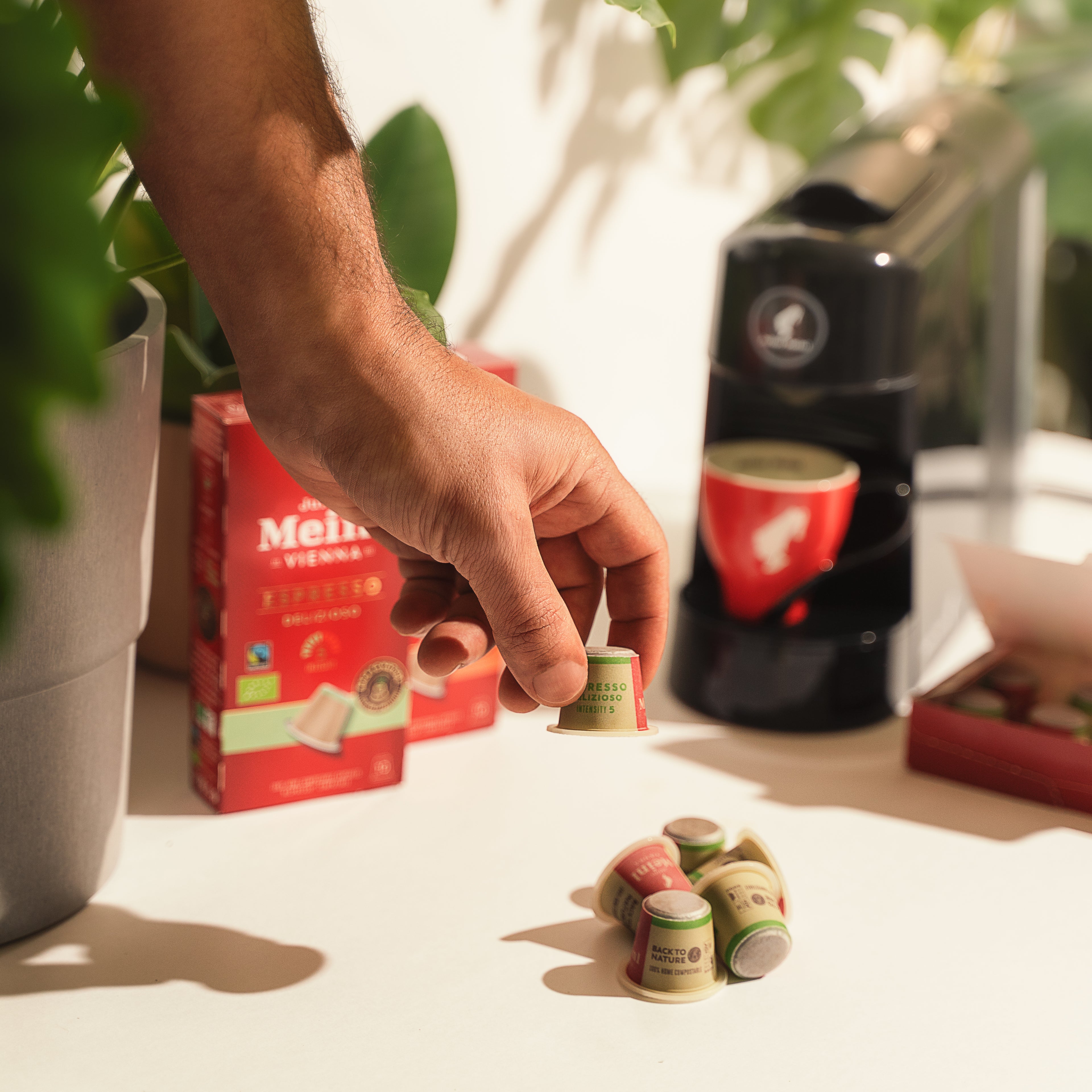 Julius Meinl Inspresso Pinta Capsule Coffee Machine – Nespresso Original Line Compatible